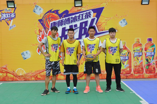 我校篮球队参加漯河市三校联谊3v3篮球赛